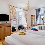 Am Buehl 1